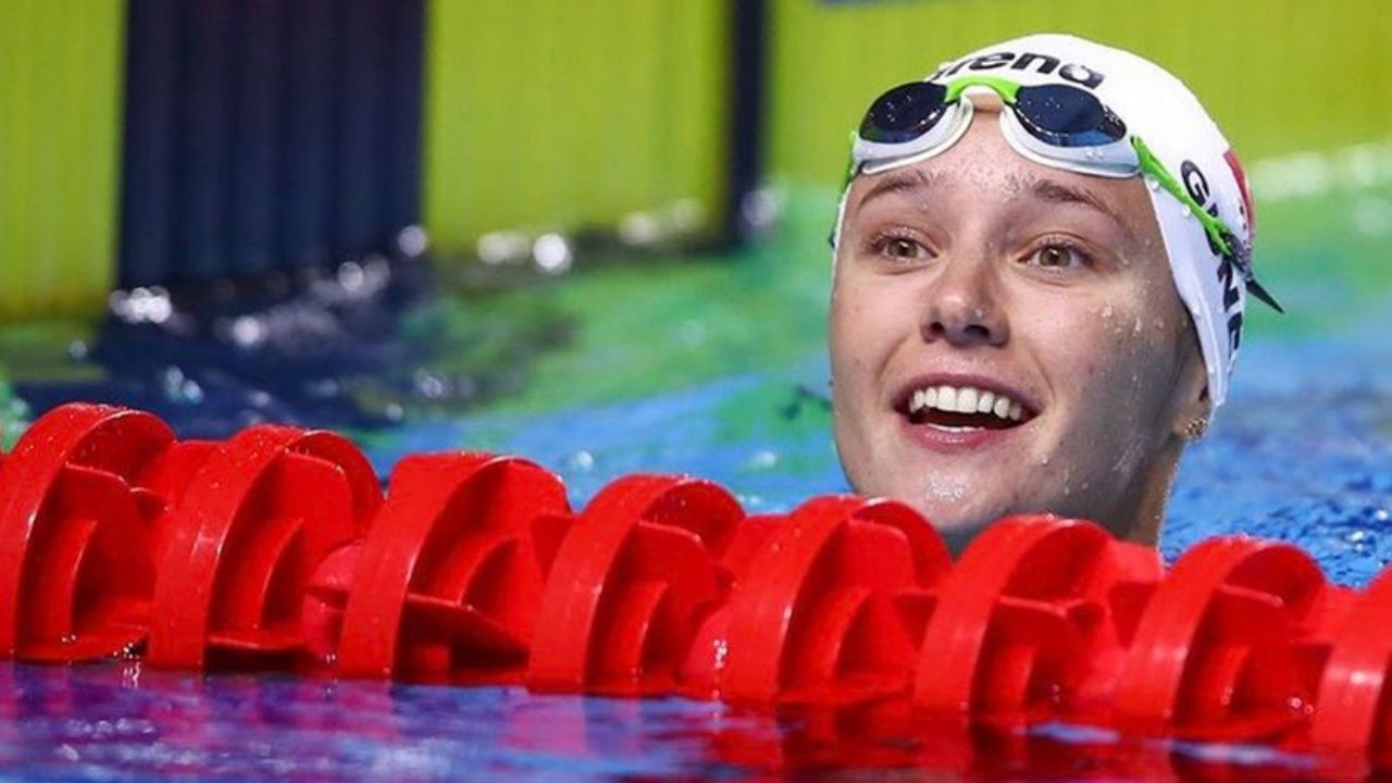 Yüzücü Viktoria Zeynep Güneş altın madalya kazandı