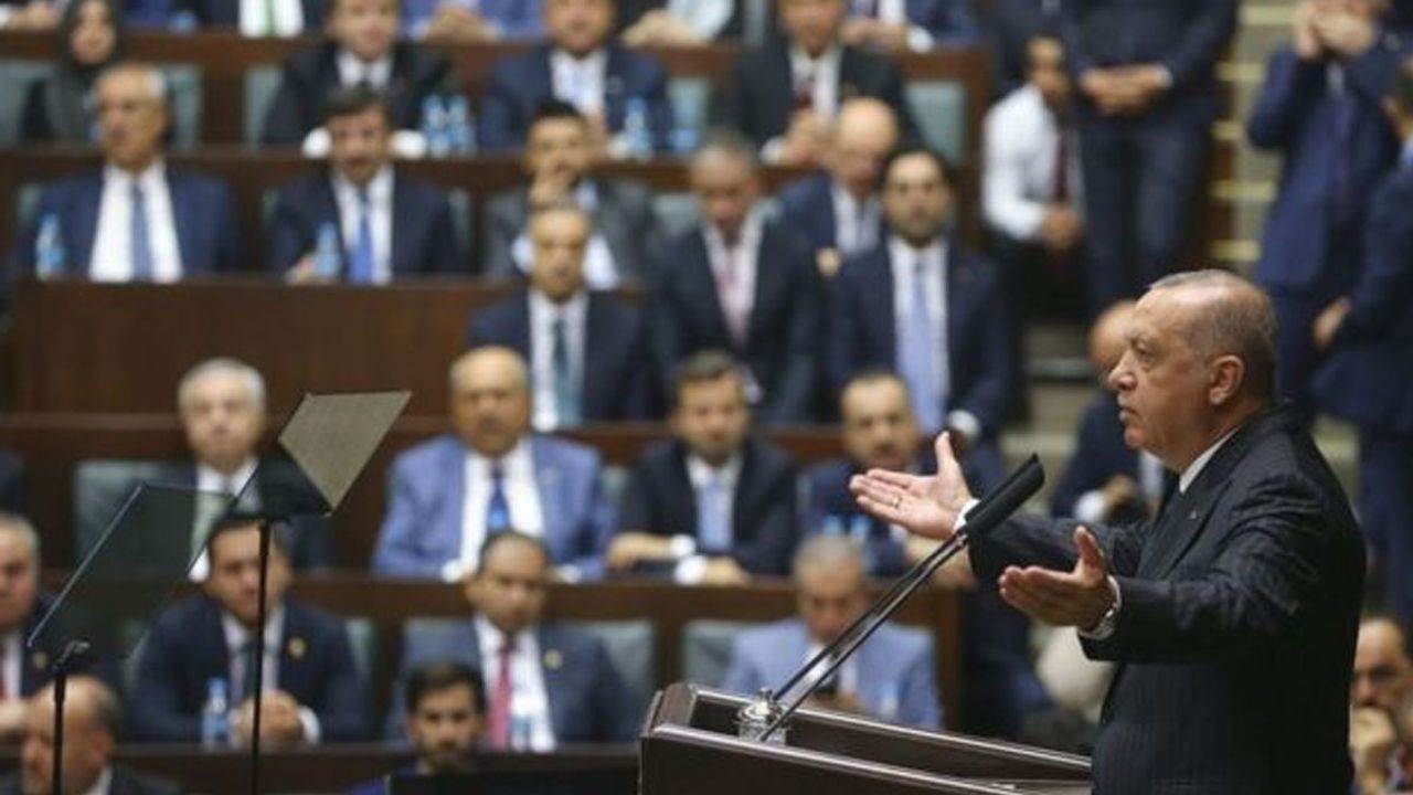 AKP kulislerinde gündem kurdaki dalgalanma: Vatandaşa verecek cevap bulamıyoruz