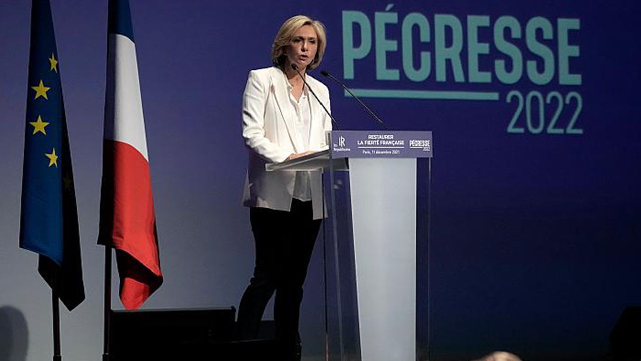 Fransa'da Le Pen seçim öncesi zimmetine para geçirmekle suçlanıyor
