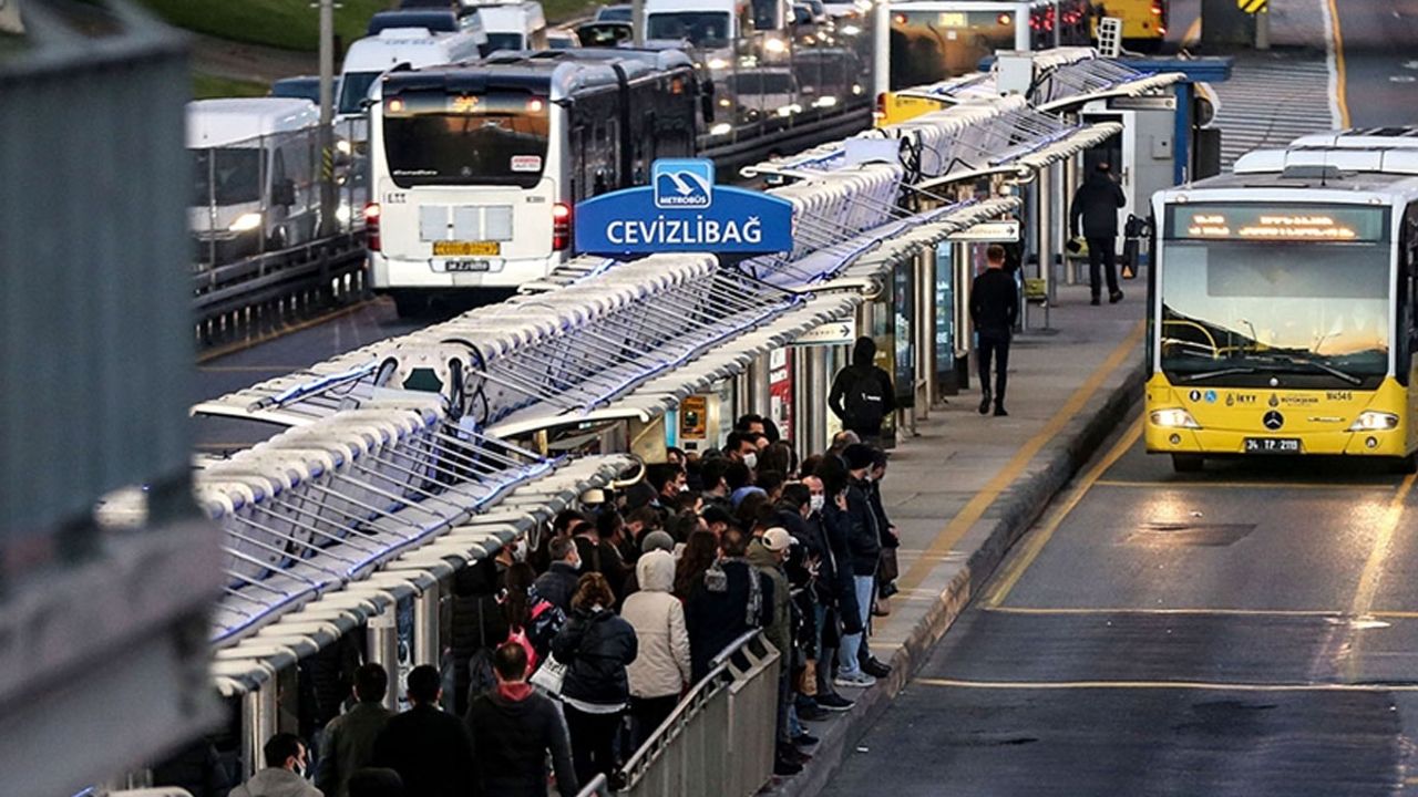 İstanbul'da toplu taşımaya zam talebi reddedildi