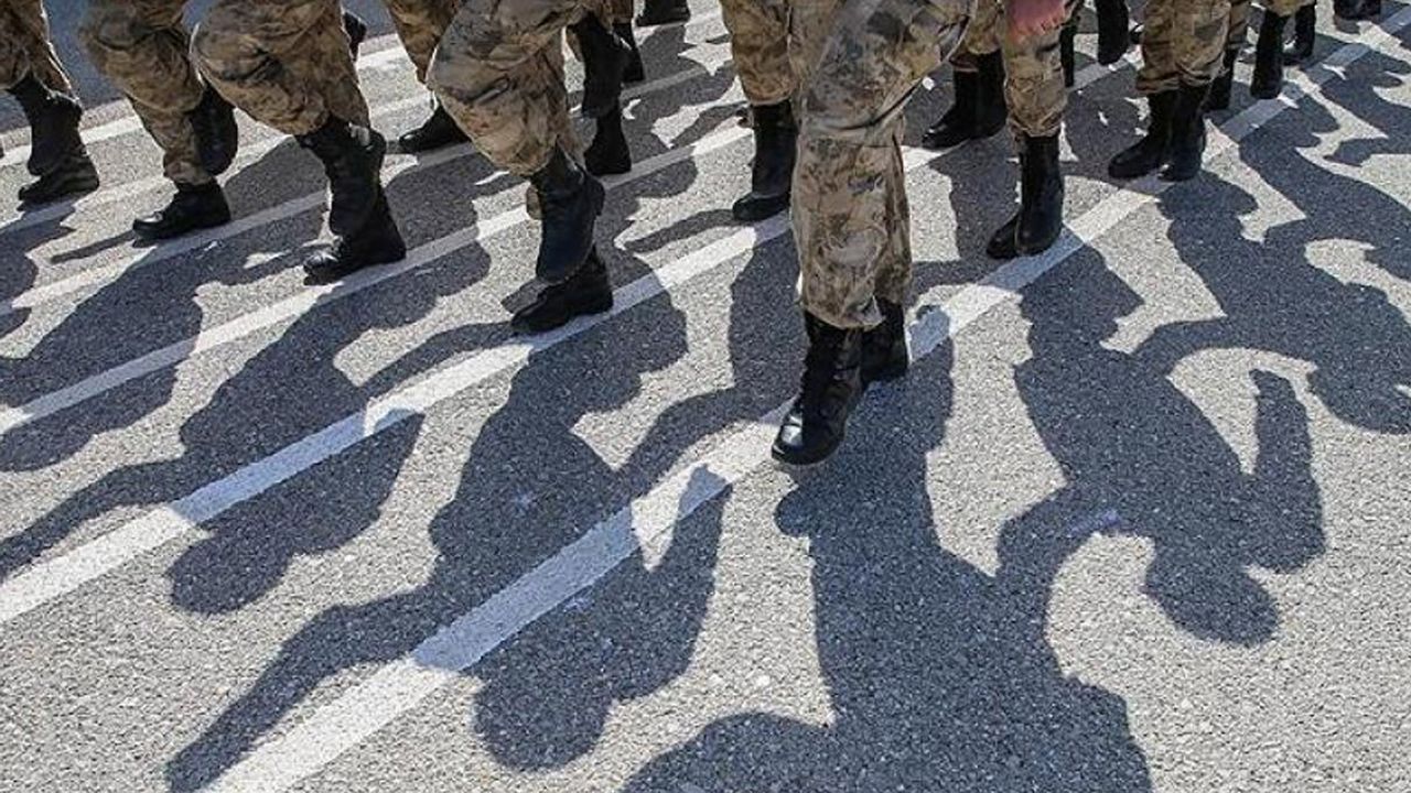 CHP'li Bakan: Jandarma ve Sahil Güvenlik öğrencileri inşaatta mı çalıştırılıyor?