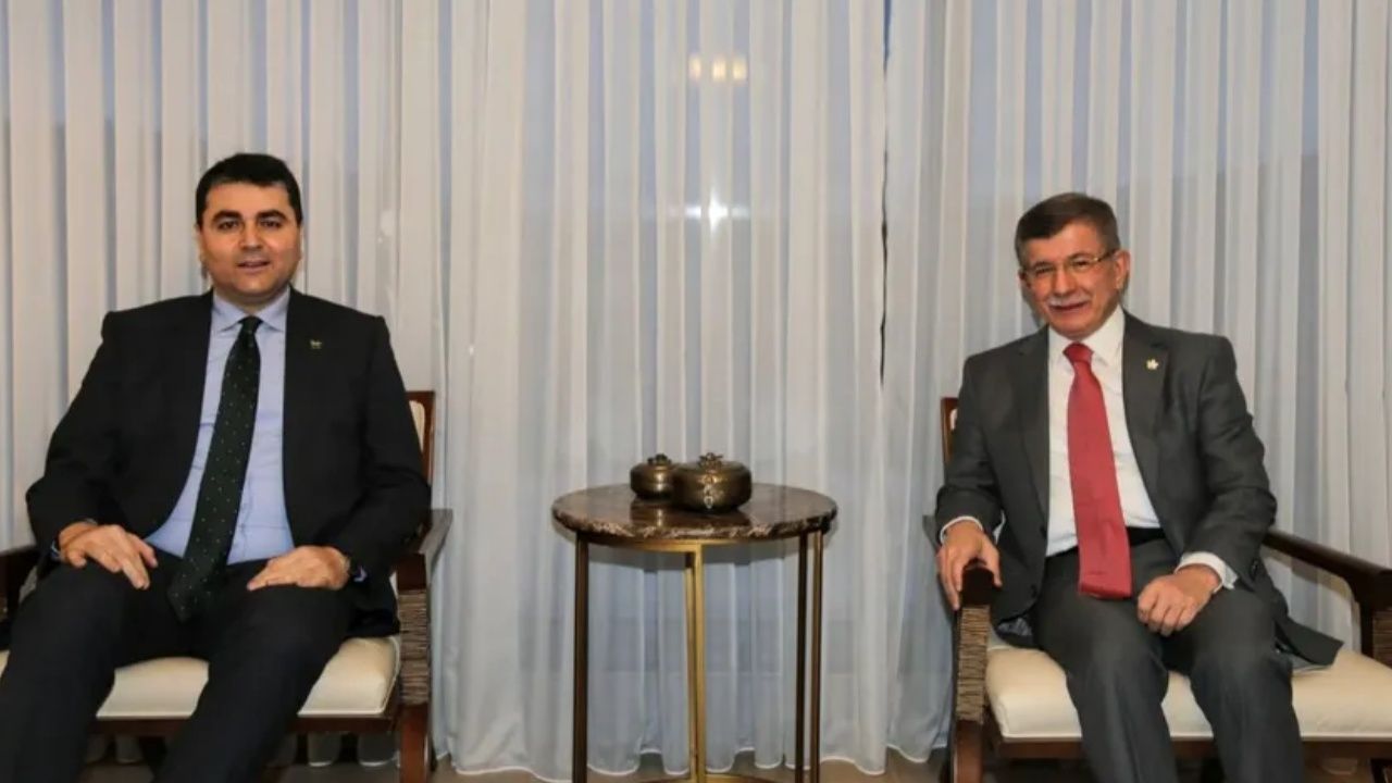 Ahmet Davutoğlu, Gültekin Uysal'la görüştü