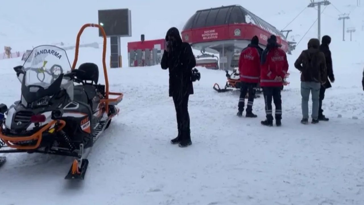 Erciyes'te kar kütlesinin altında kalan turist öldü