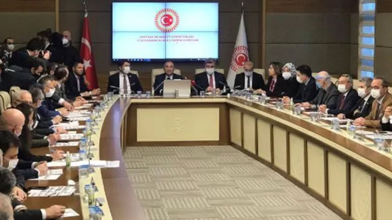 Karma Komisyon HDP'li Semra Güzel için toplandı