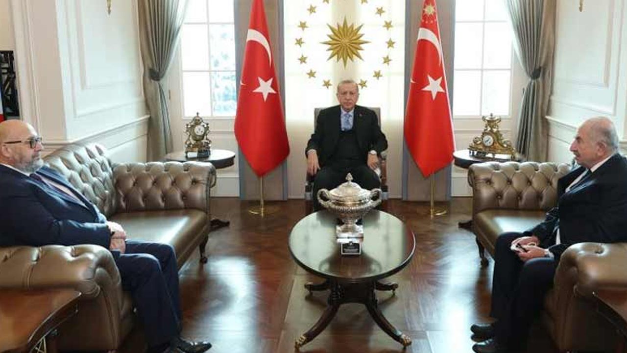 Erdoğan, Peker'in 'rüşvet' iddialarıyla gündeme gelen Bedros Şirinoğlu'yla görüştü