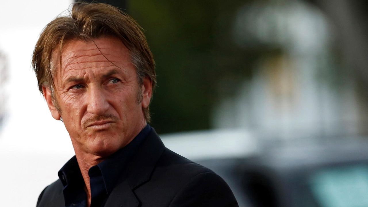 Oyuncu Sean Penn, Ukrayna'ya gitti: Rusya'nın Ukrayna'ya saldırısını belgesel yapacak