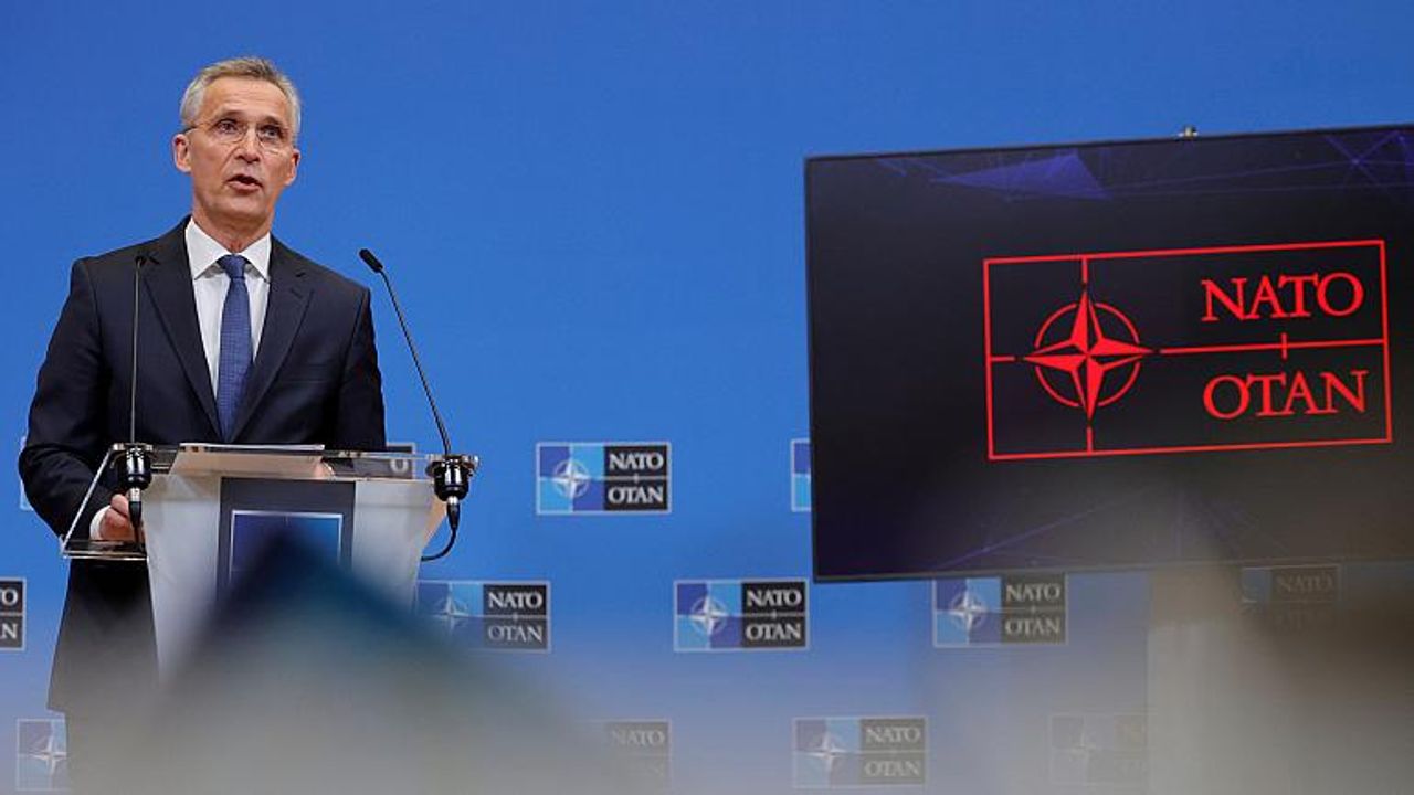 NATO Genel Sekreteri Stoltenberg: Kalbimiz, Ukrayna'nın cesur halkıyla birlikte