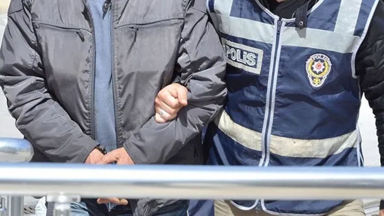 İstanbul'da ev baskınları: HDP'li yöneticiler dahil 10 gözaltı