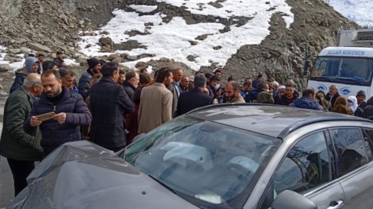 HDP Hakkari Milletvekili kaza geçirdi