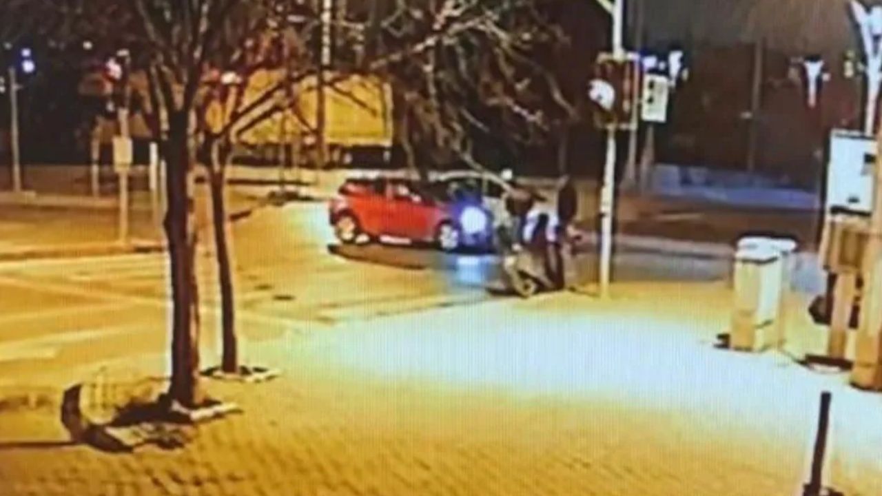 Kırmızı ışıkta pusu: İki kadın öldürüldü