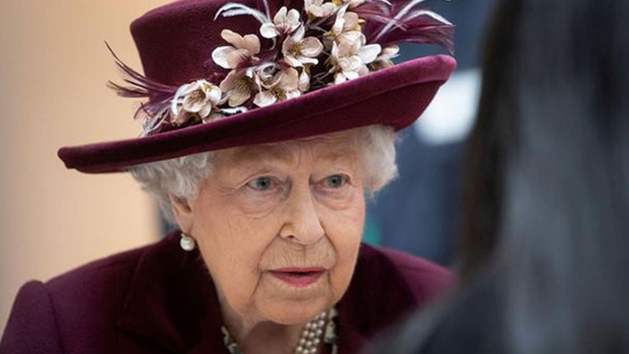 Kraliçe Elizabeth, koronavirüse yakalandı