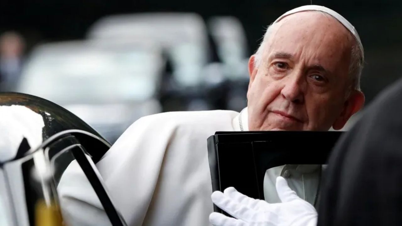 Papa Francis Kiev’i ziyaret edebilir