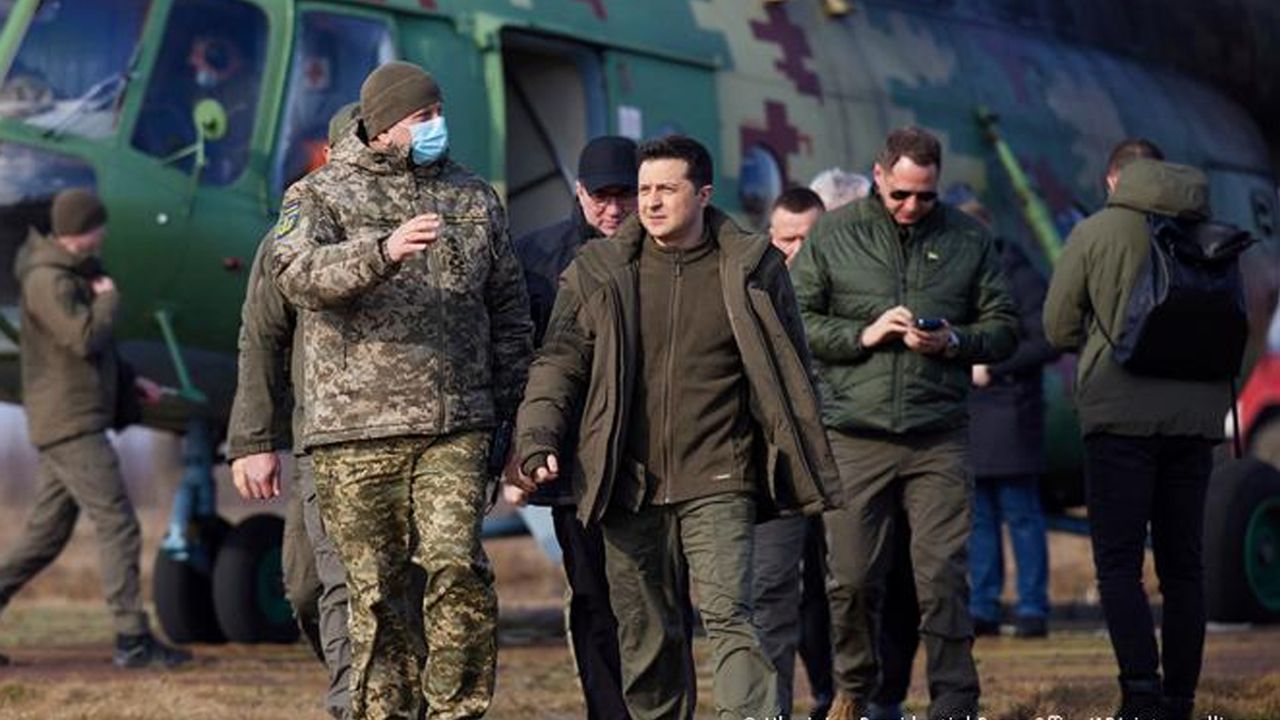 Zelenskiy: Ukrayna'nın televizyon starlığından devlet başkanlığına yükselen lider