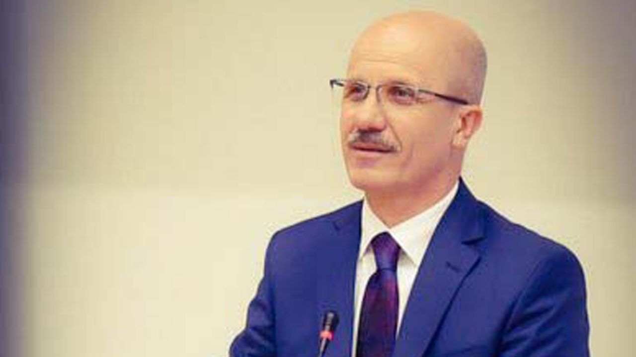 YÖK Başkanı Özvar: Barajın kaldırılması sınavsız üniversite demek değil
