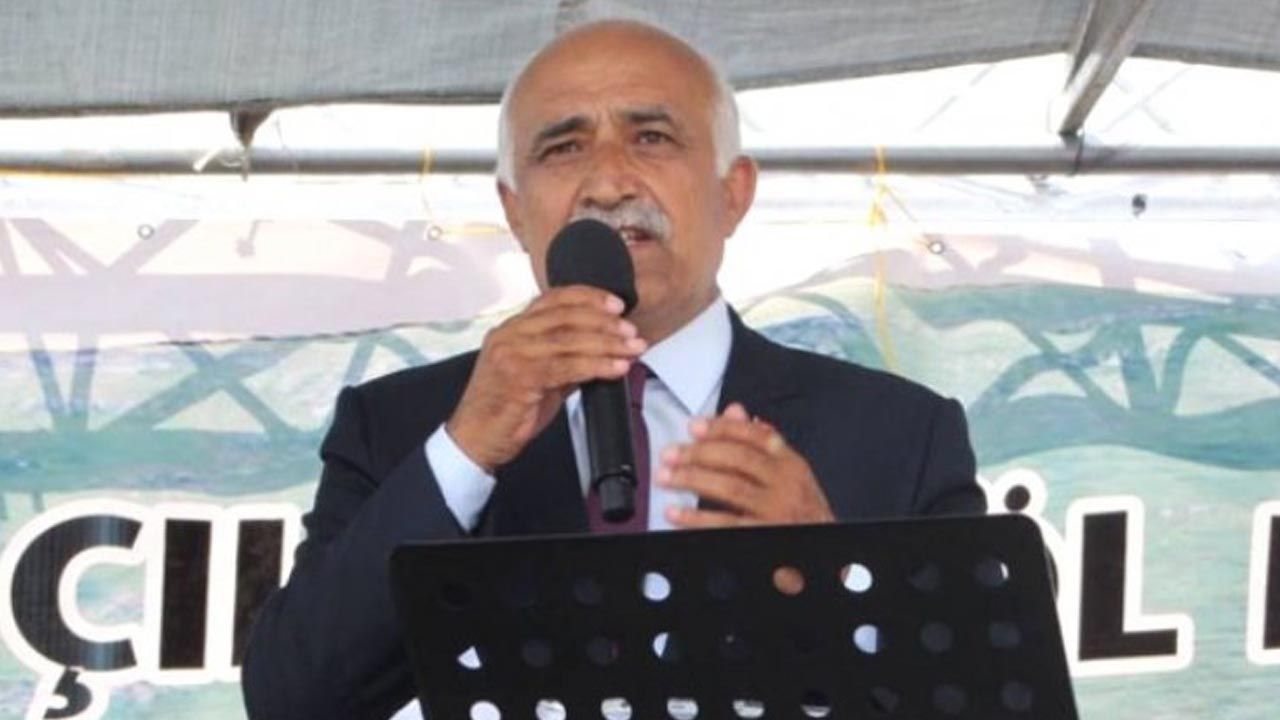 AKP'li başkan, belediye binasında 'silah çekti' iddiası: 'Öldürün bunu'
