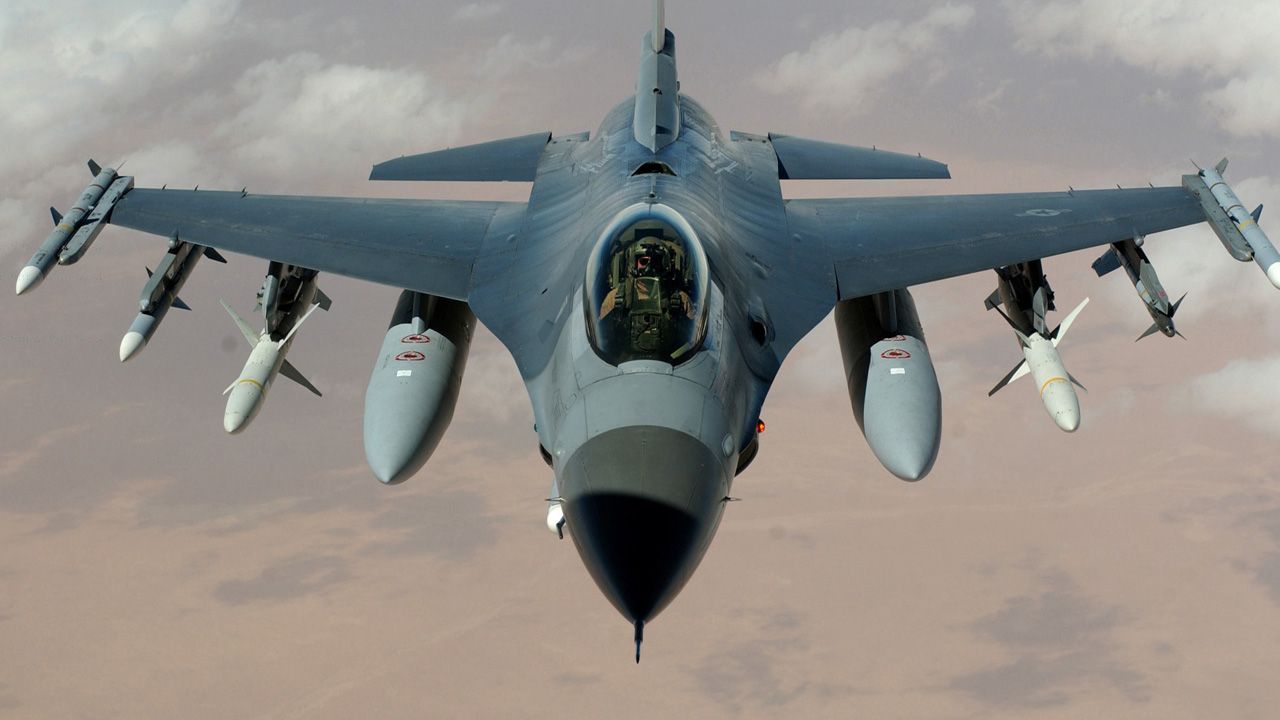 Türkiye'ye F-16 satışını şarta bağlayan maddeler, tasarının Senato'da versiyonundan çıkarıldı