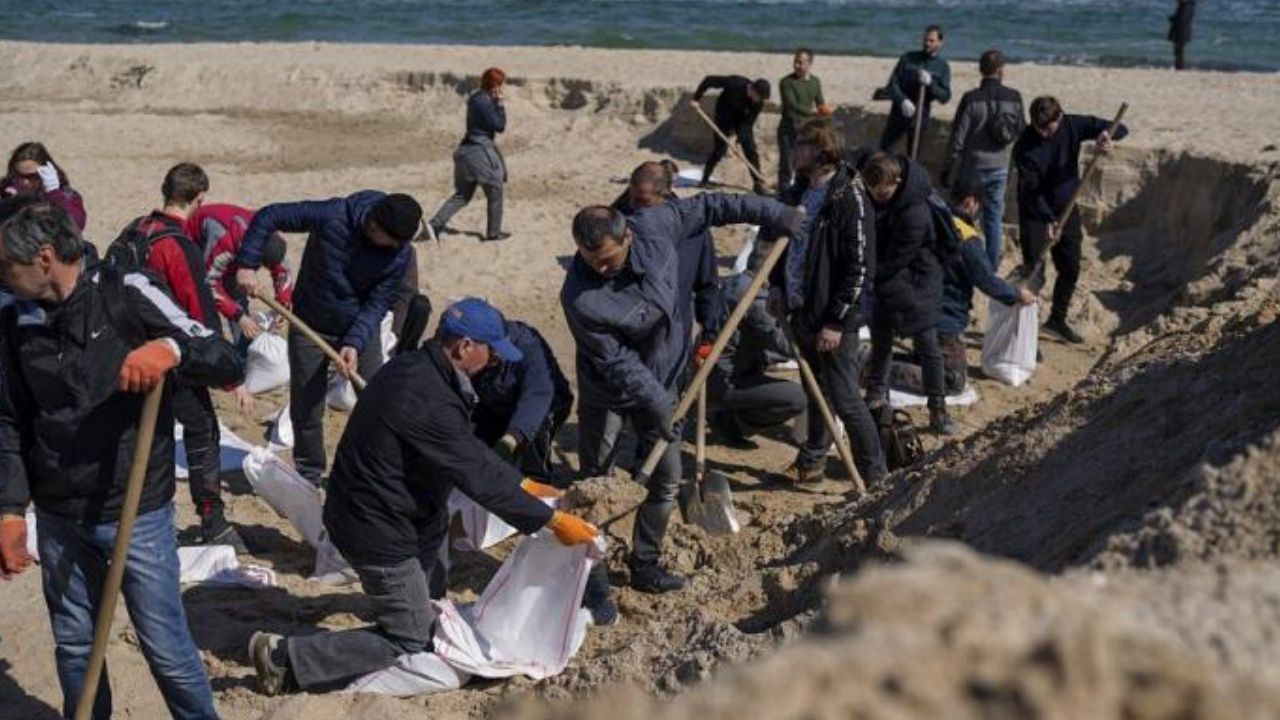 Ukraynalılar, Odessa sahillerine mayın döşüyor