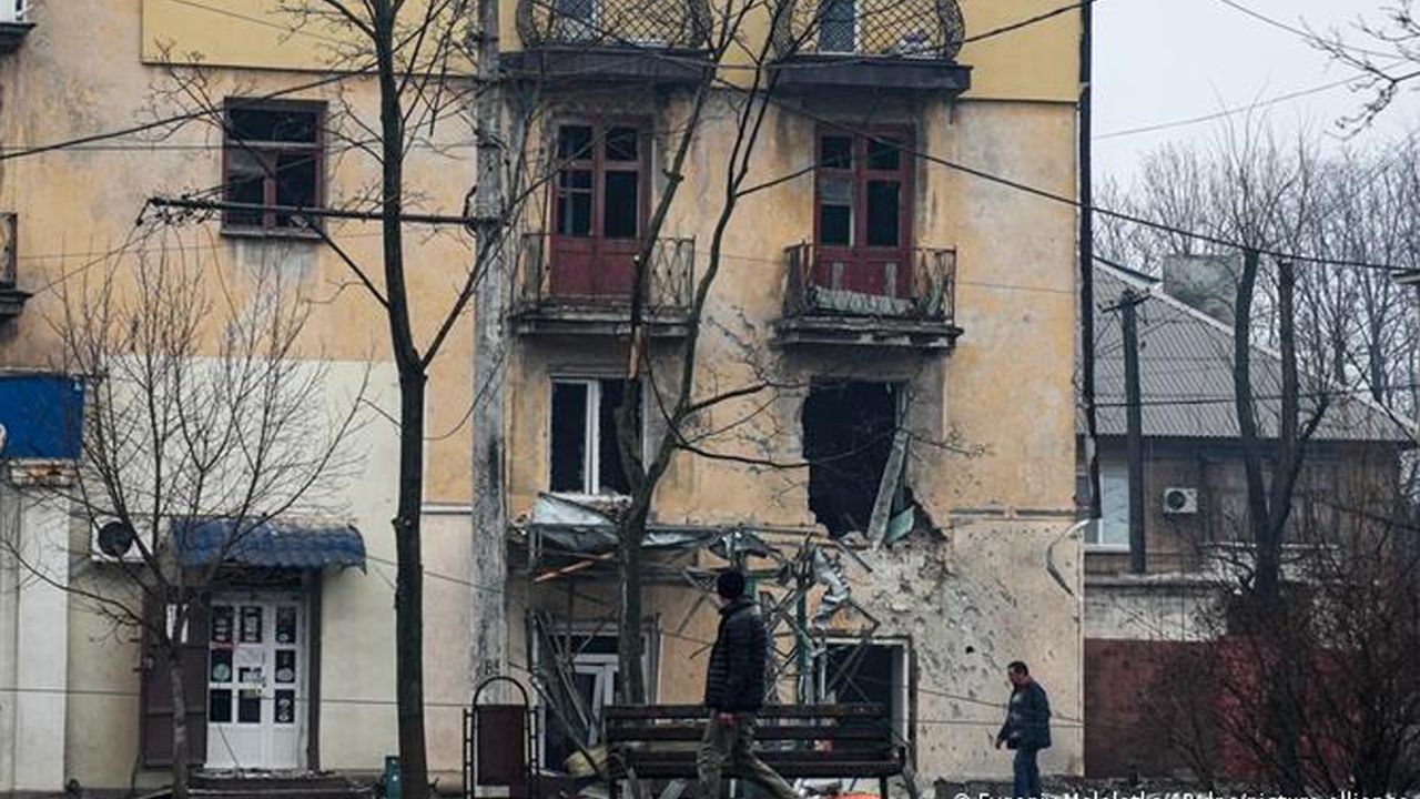 Mariupol ve Volnovaha'da sivillerin tahliyesi için geçici ateşkes