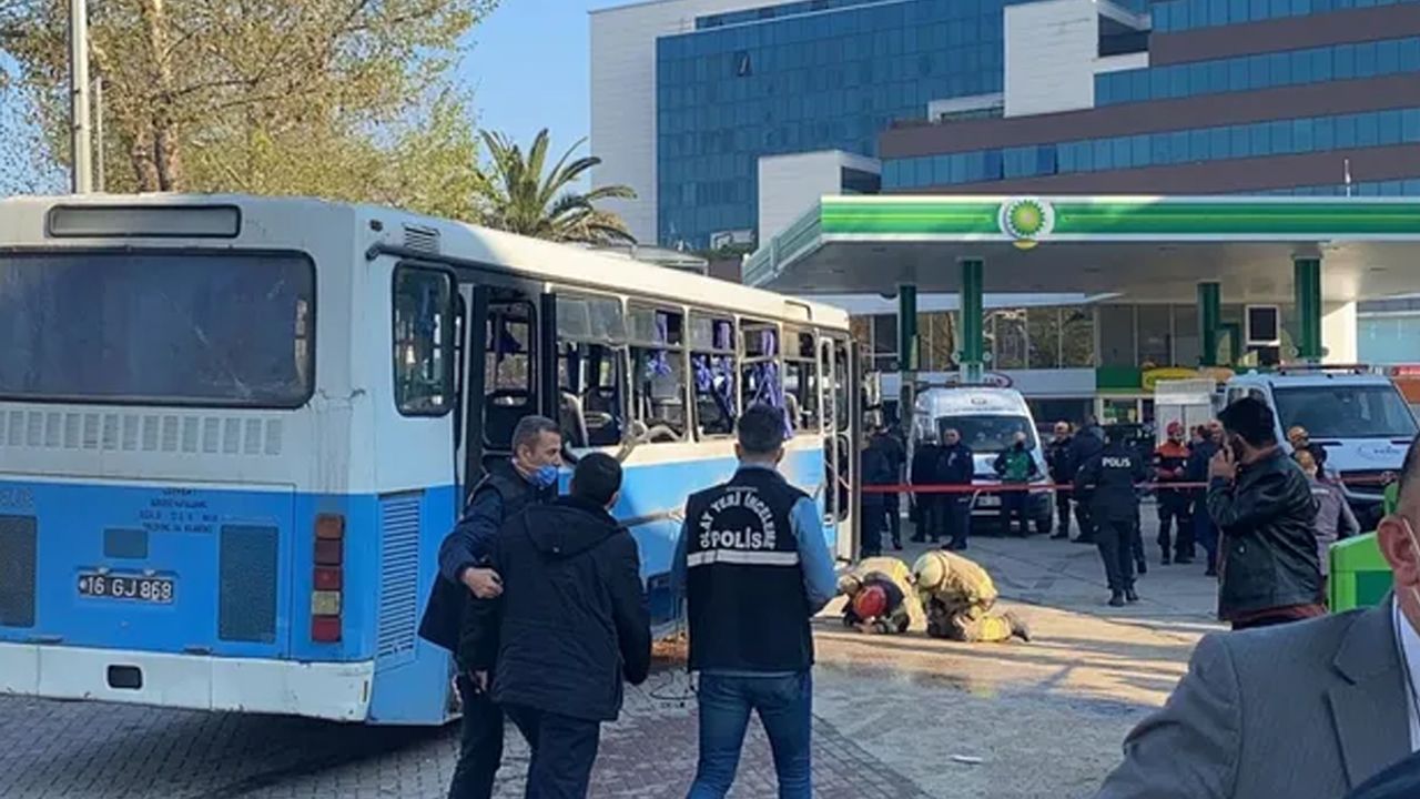 Bursa'da cezaevi servisine saldırı: 1 ölü 9 yaralı