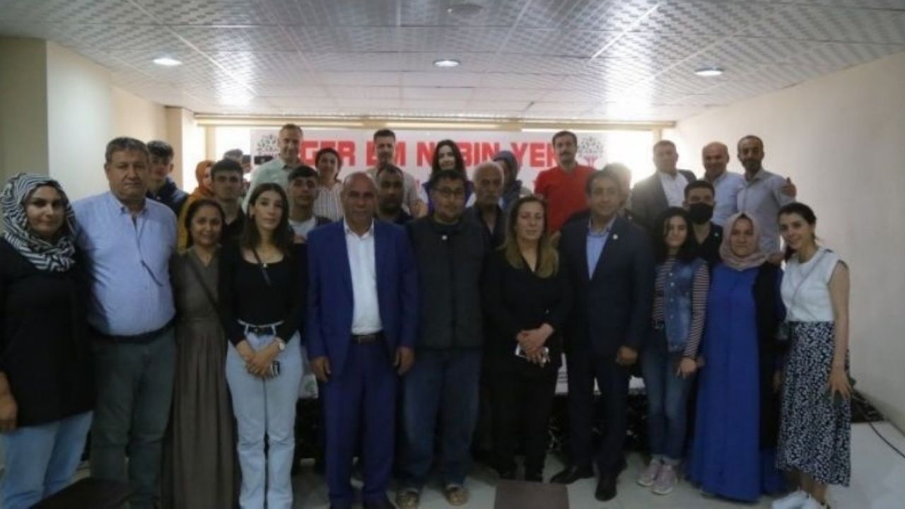 HAK-PAR'dan istifa eden 60 kişi HDP'ye geçti