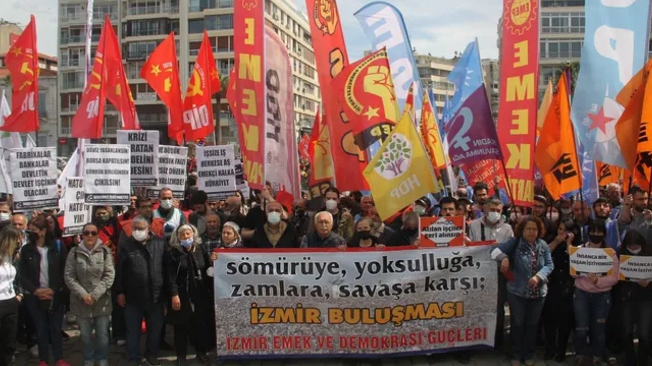 İzmir Emek ve Demokrasi Güçleri zamlara karşı sokakta