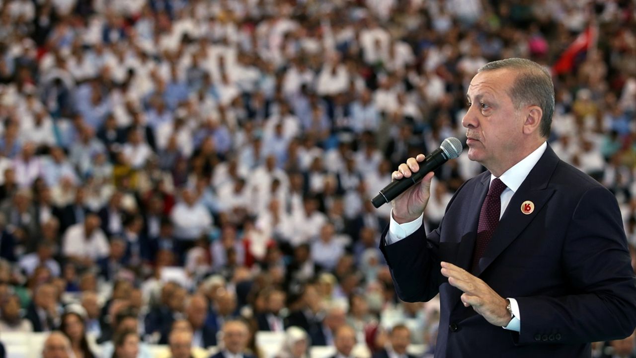 Optimar'dan anket: Erdoğan ilk turda seçilemiyor