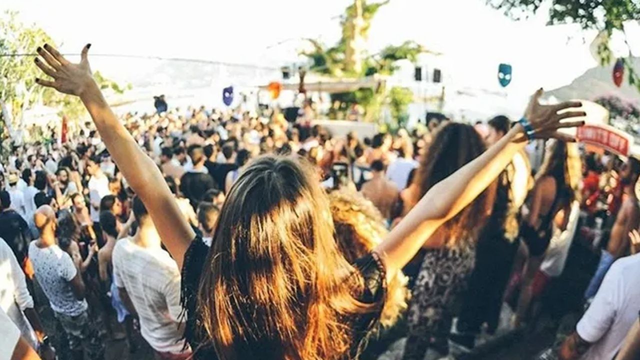 Eskişehir'de valilik tarafından yasaklanan festival 9-12 Haziran'a ertelendi