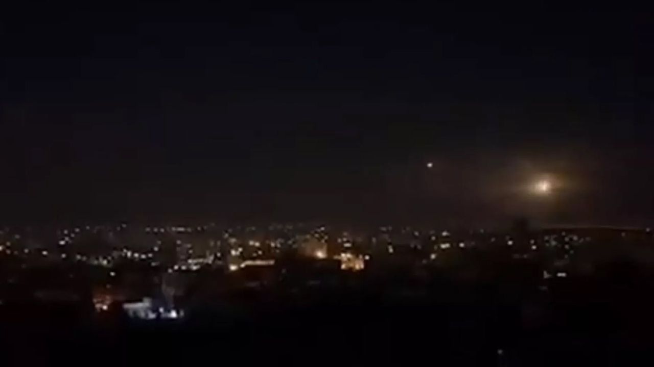 İsrail’in Suriye’ye füze saldırısı: 5 kişi öldü