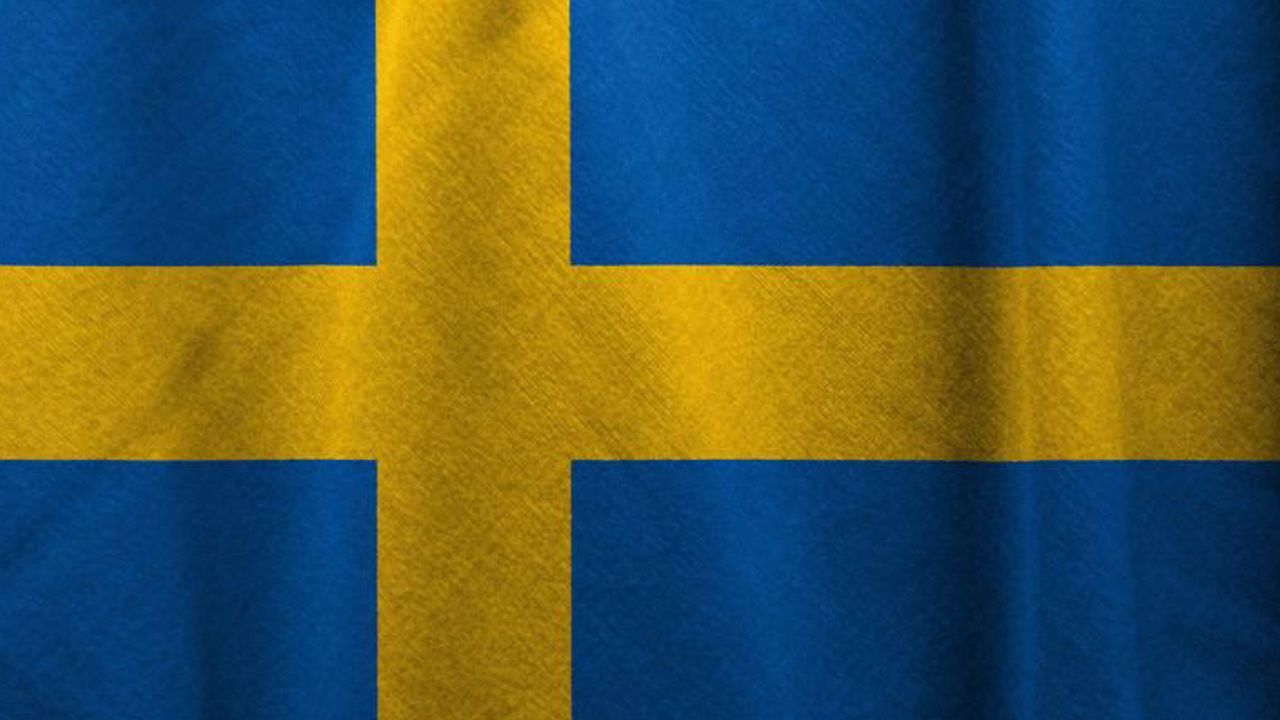 İsveç, NATO'ya üyelik başvurusunu imzaladı