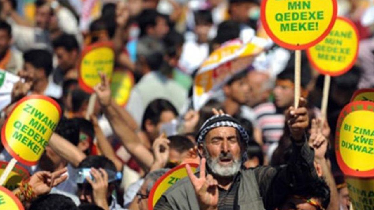16 kurumdan Kürt Dil Bayramı açıklaması: Anadilde eğitimin önündeki engeller kaldırılsın