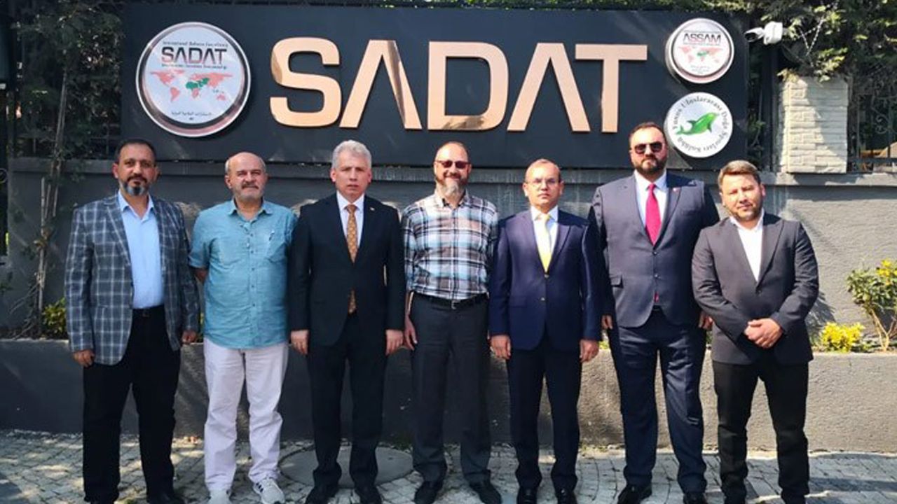 AKP'den SADAT'a ziyaret: Ülkemizi yurtdışında başarı ile temsil eden güzide kuruluşumuz