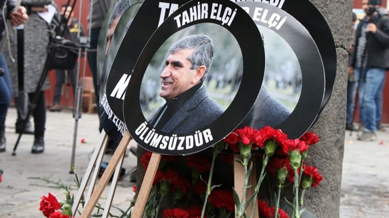 Tahir Elçi cinayeti: Davutoğlu'nun tanık olarak dinlenmesinden vazgeçildi