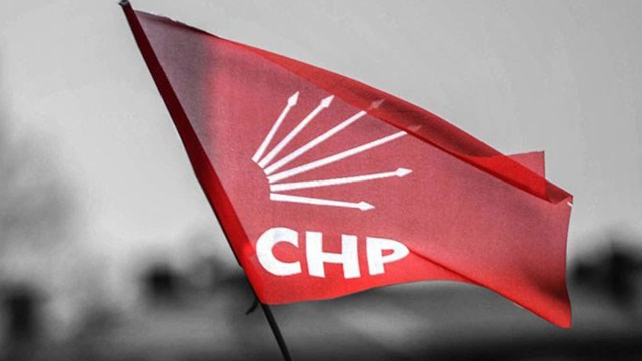 CHP Bursa İl Gençlik Kolları Başkanı Yalçın Yazıcı ve 17 ilçe gençlik kolu başkanı görevden alındı