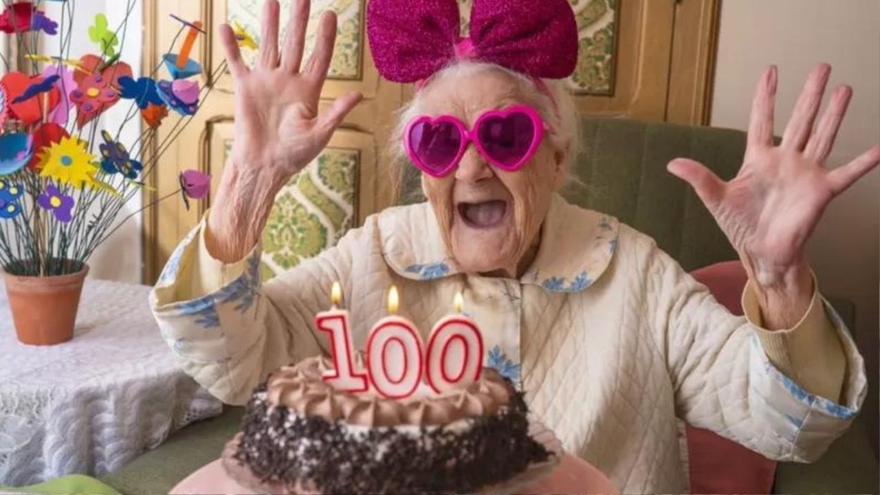 2030'a kadar 100 yaşını aşan kişilerin sayısının bir milyonu geçmesi bekleniyor