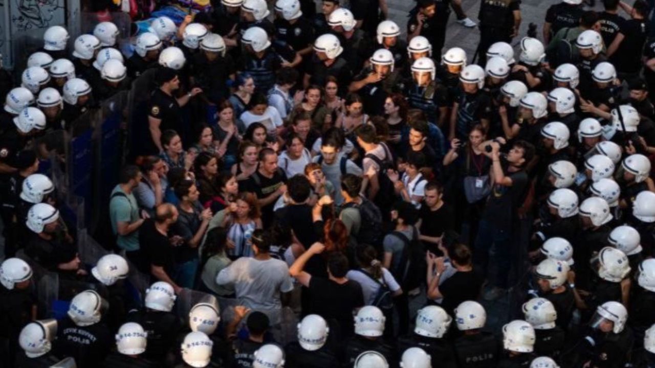 Kadıköy'deki Suruç anmasında gözaltına alınan 106 kişiden 104'ü serbest bırakıldı