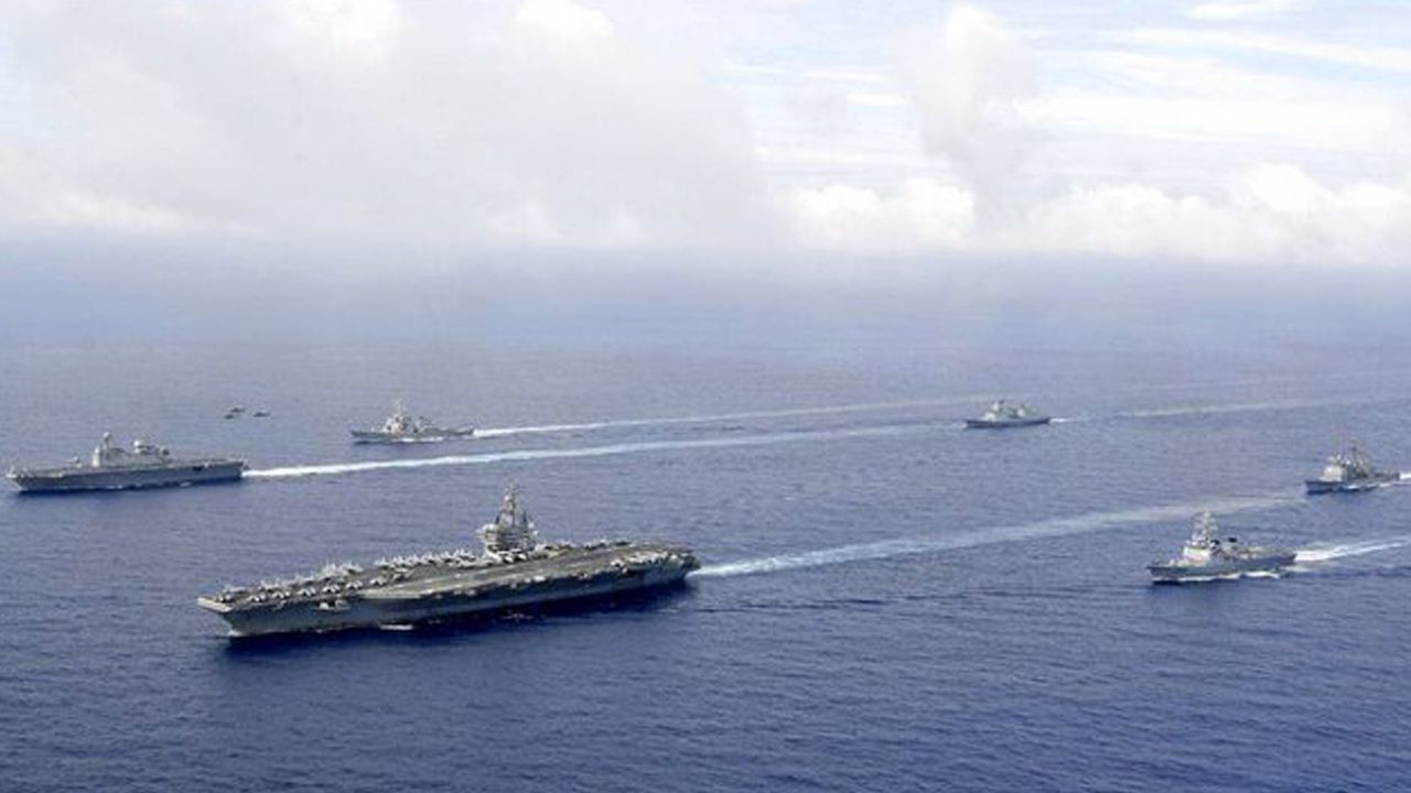 Pelosi'nin olası Tayvan ziyareti için Amerikan donanması 4 savaş gemisini bölgeye sevk etti
