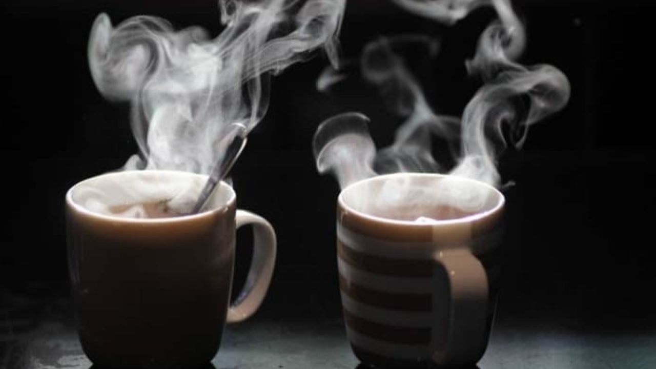 Araştırma: Sıcak çay ve kahve içmek kanser riskini yaklaşık üç kat artırıyor