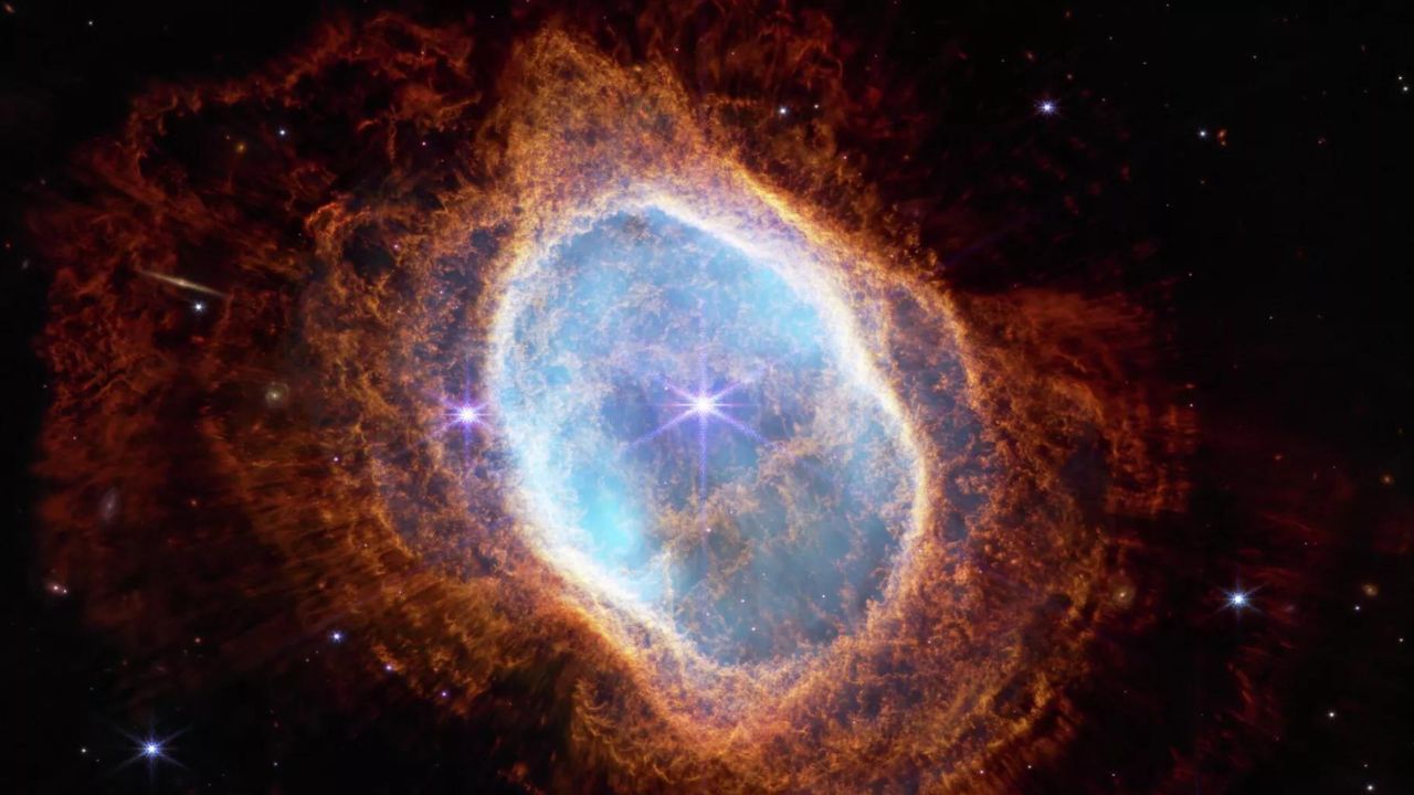 'James Webb Teleskobu'ndan görüntü' diye sucuk paylaşan bilim insanı özür diledi