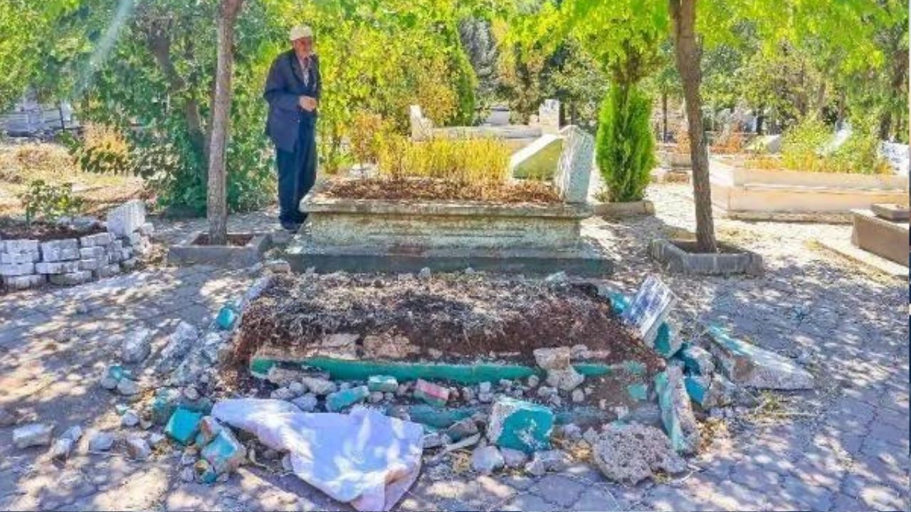 Diyarbakır'daki 10 mezarı tahrip ettiler: Taş taş üstünde kalmadı