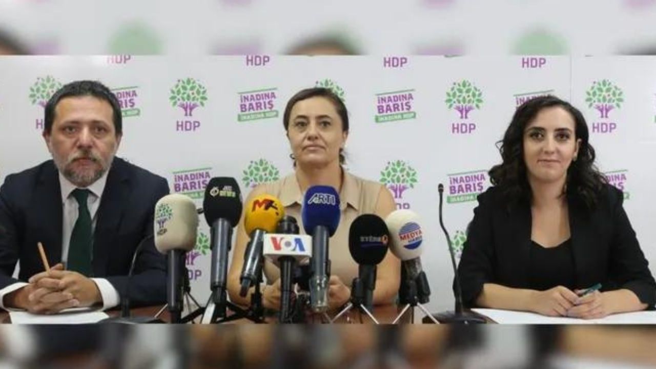 Kobane Davası avukatları: Dava hukuka, anayasaya yönelik bir kumpastır