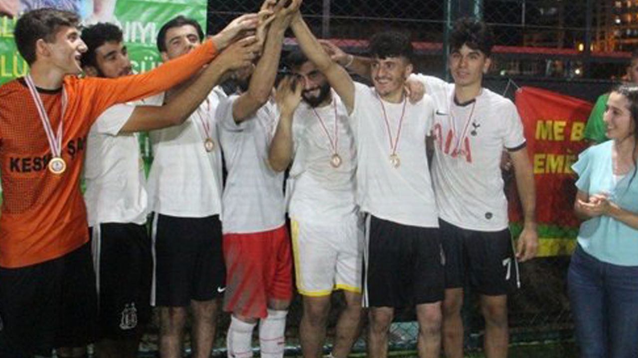 Futbol turnuvasına 'Deniz Gezmiş-Mahir Çayan' soruşturması