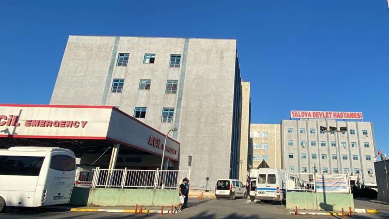 Yalova'da bir hasta ve yakını "serum takılmadı" bahanesiyle doktor hemşire ve güvenlik görevlisine saldırdı