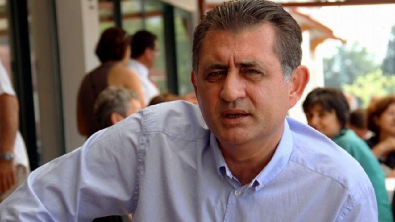 Korkusuz yazarı Ümit Zileli'ye 'Cumhurbaşkanı'na hakaret'ten gözaltı