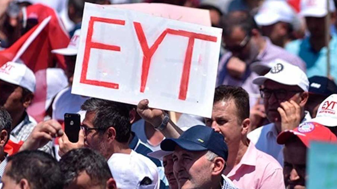 AKP'den EYT takvimi açıklaması