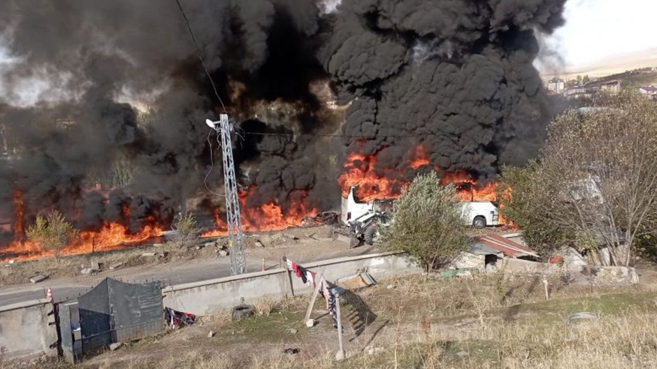 Ağrı’da tanker yolcu otobüsüyle çarpıştı: Çok sayıda ölü ve yaralı var!