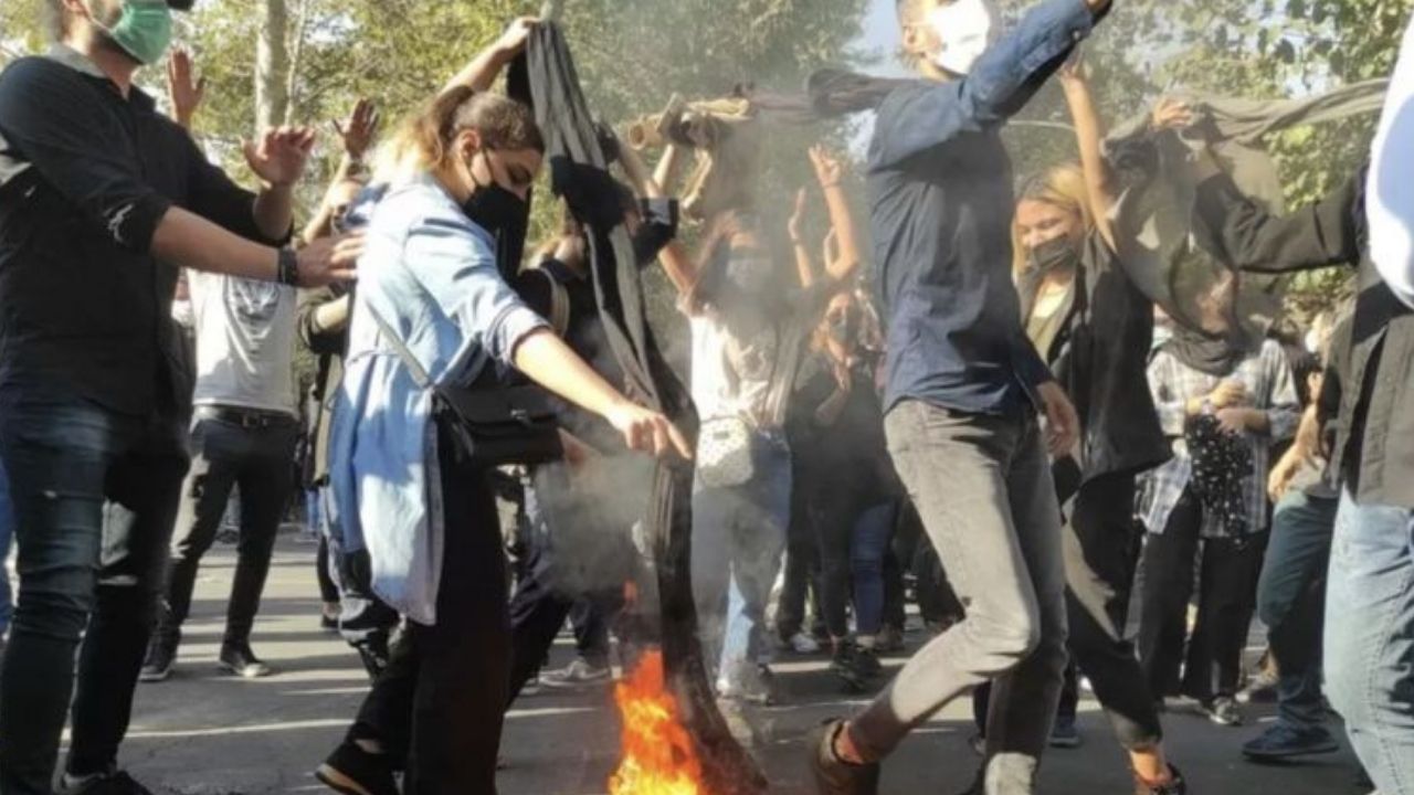 İran’da protestoların 100. günü: 500 kişinin öldüğü tahmin ediliyor
