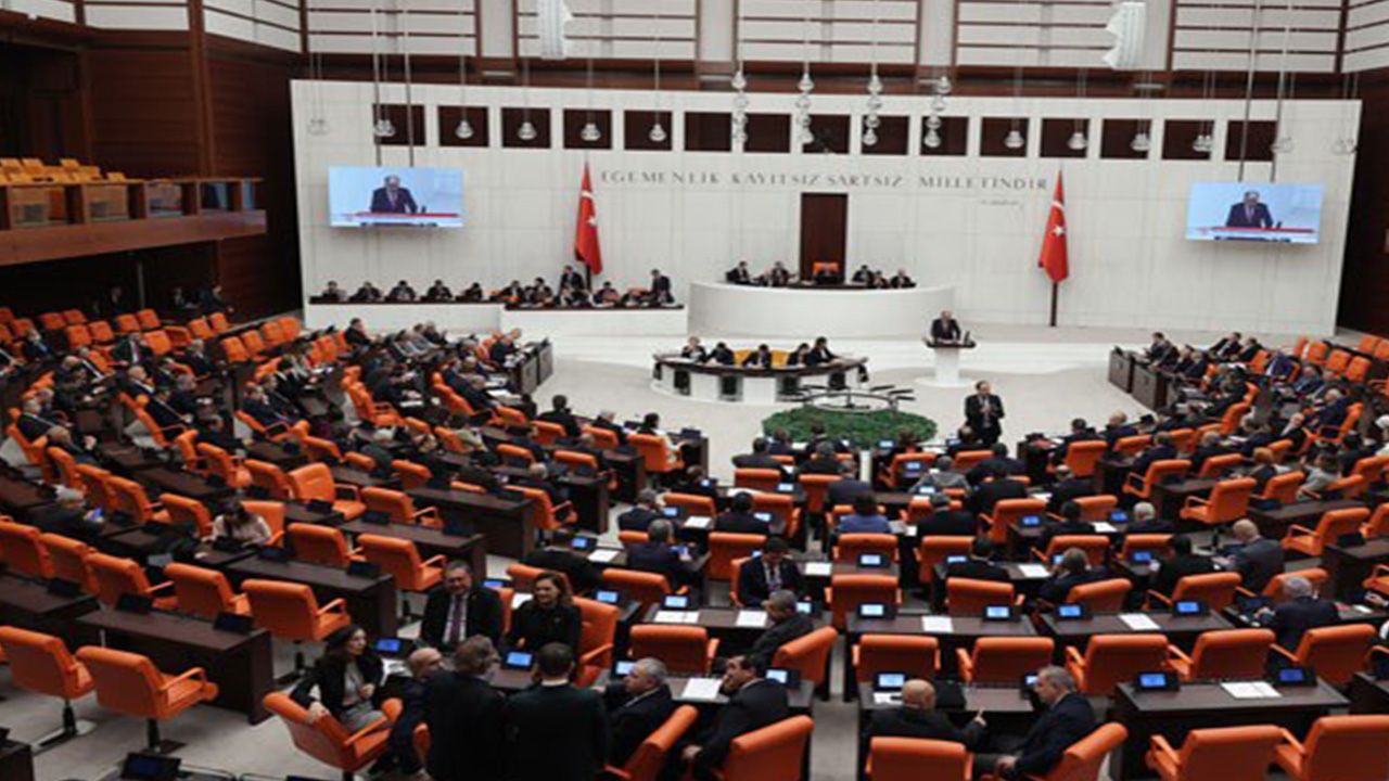 CHP ve İyi Partili iki ismin dokunulmazlık fezlekeleri Meclis Komisyon gündeminde