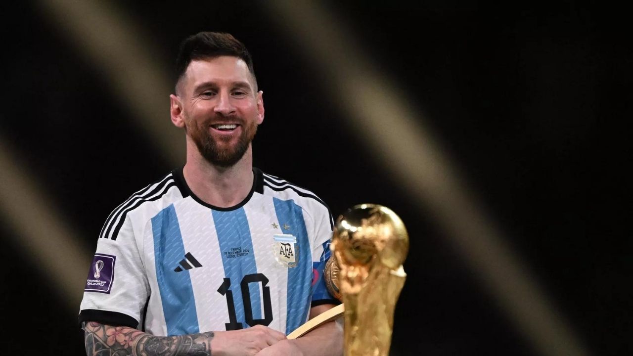 İddia: Suudi ekibi Al Hilal, Messi'ye yılda 300 milyon dolar teklif sundu