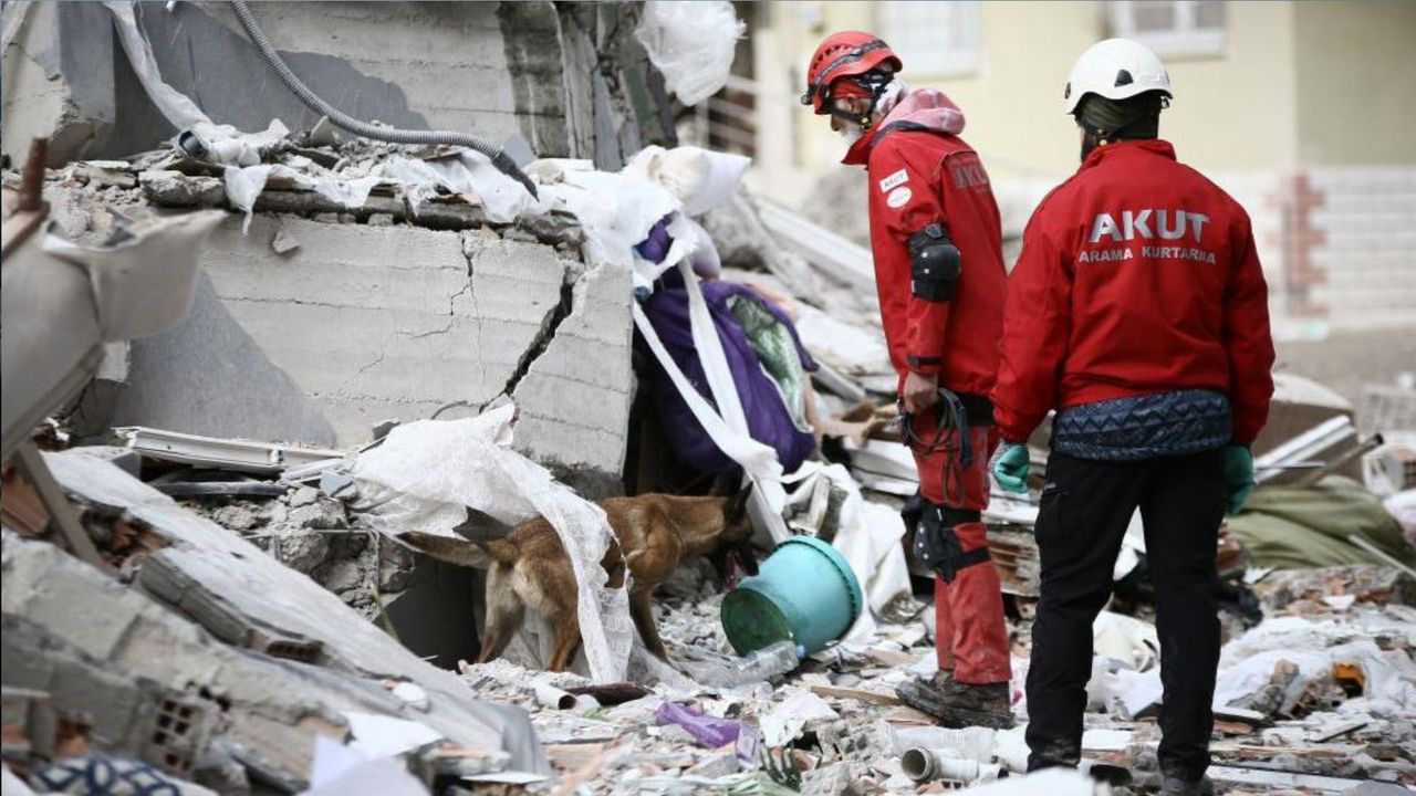 Depremde can kaybı 40 bin 642'ye yükseldi