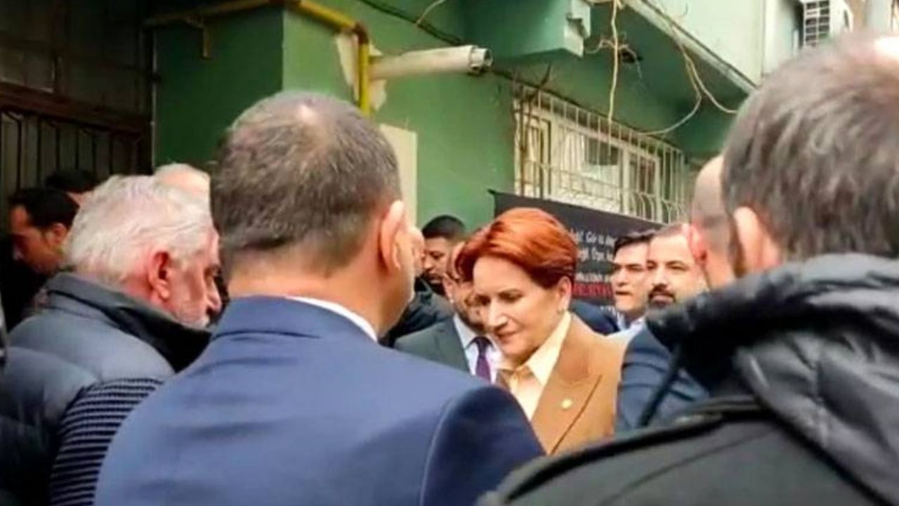 Akşener, Bursa’da Sinan Ateş’in ailesini ziyaret etti